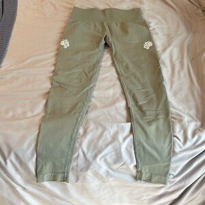 Everson seamless butt scrunch leggings